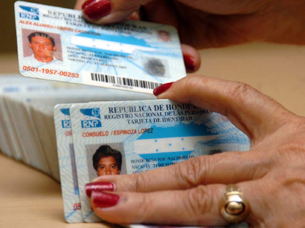 Piden extender vigencia de tarjeta de identidad hasta el 30 de octubre 
