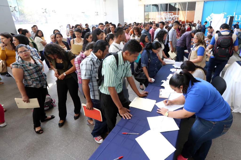 Gobierno anuncia “Empleatón” para impulsar empleos en el país