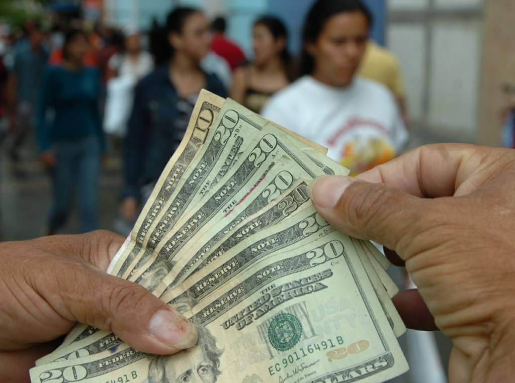 Incremento en remesas significa que los hondureños tienen mejores oportunidades en el extranjero
