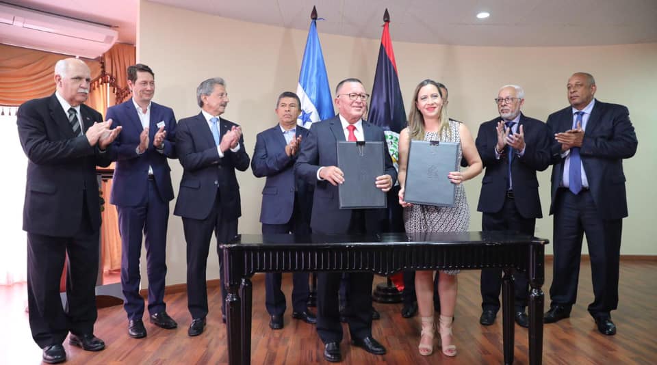 Honduras y Belice avanzan en estrategia multidestino de Centroamérica con firma de acuerdo