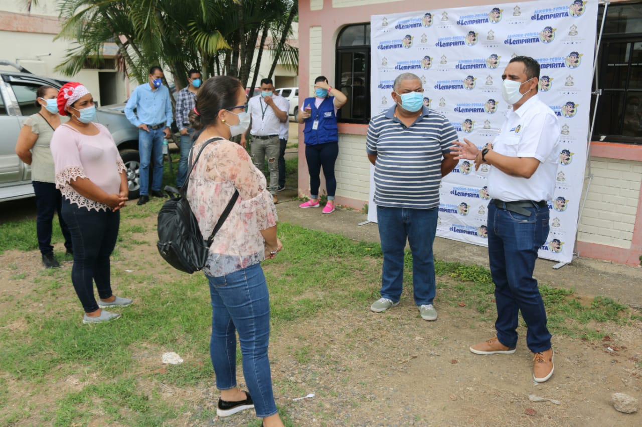 Banasupro supervisa proceso de reapertura de Ahorro Ferias «El Lempirita» en Danlí
