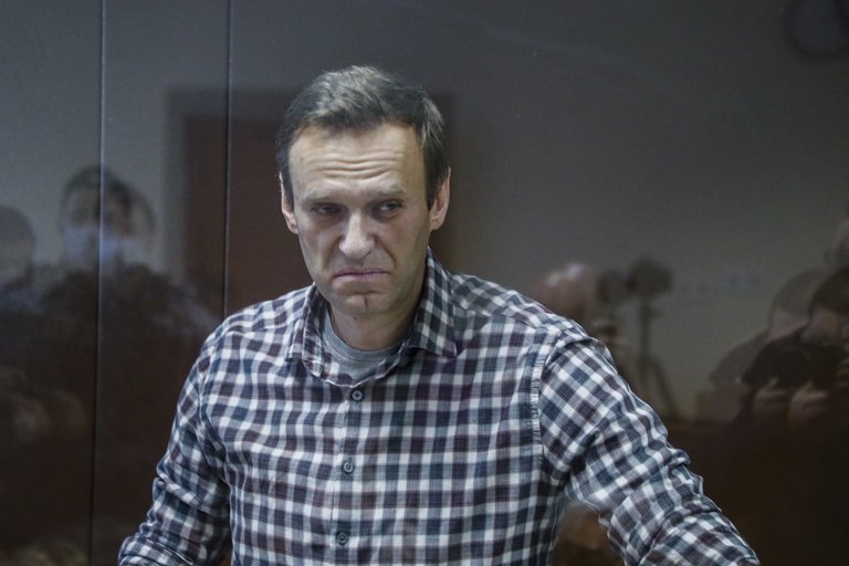 EE.UU. advirtió a Rusia: “Habrá consecuencias si muere el líder opositor Alexei Navalny”