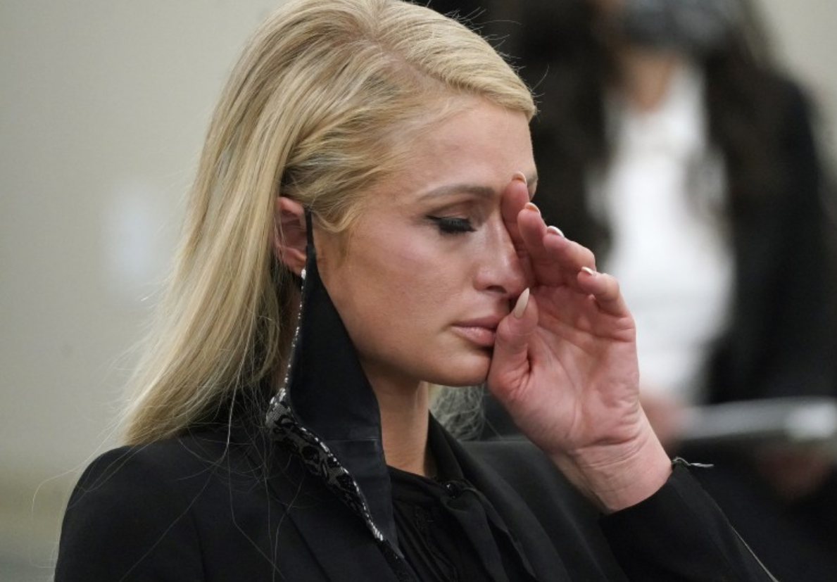 Paris Hilton revela que aún vive las consecuencias tras filtración de video íntimo