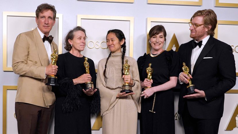 «Nomadland» hizo historia en los premios Oscar de la pandemia