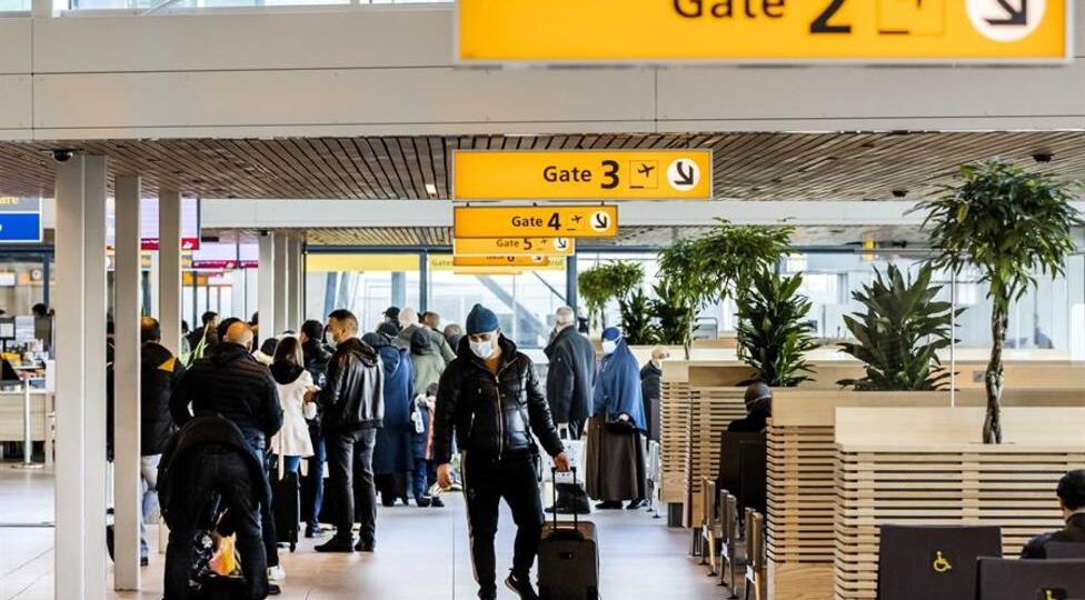 Bélgica prohibió la entrada a los viajeros procedentes de India, Brasil y Sudáfrica