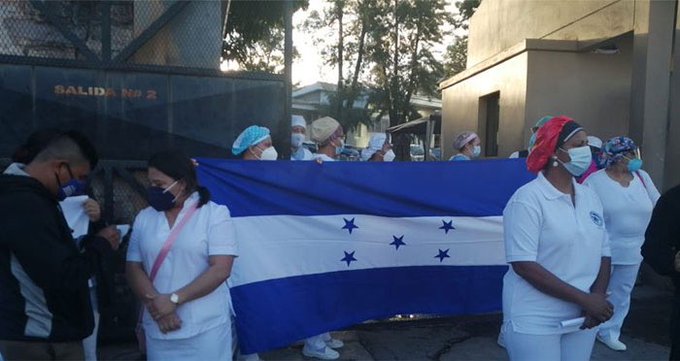 “Nos engañaron”, más de 9 mil enfermeras quedan fuera del otorgamiento de plazas