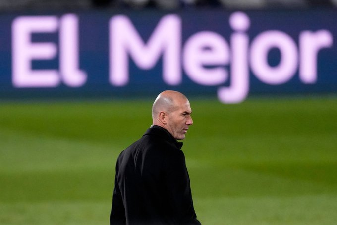 Real Madrid oficializa la salida de Zidane por segunda ocasión