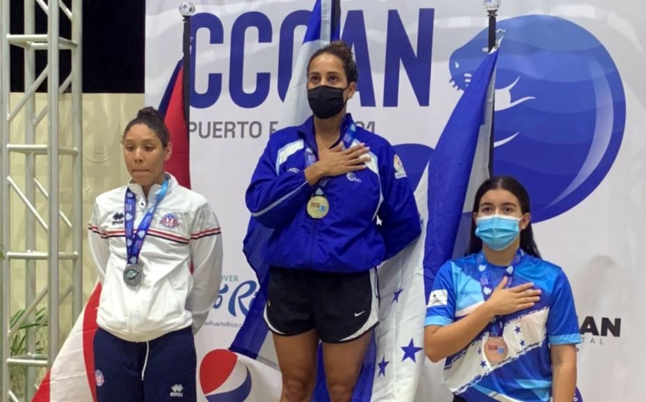 Nadadores hondureños conquistan 7 medallas en el CCCAN 2021