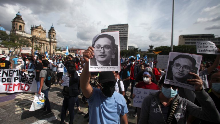 La ONU y EEUU rechazaron el despido de un fiscal anticorrupción en Guatemala