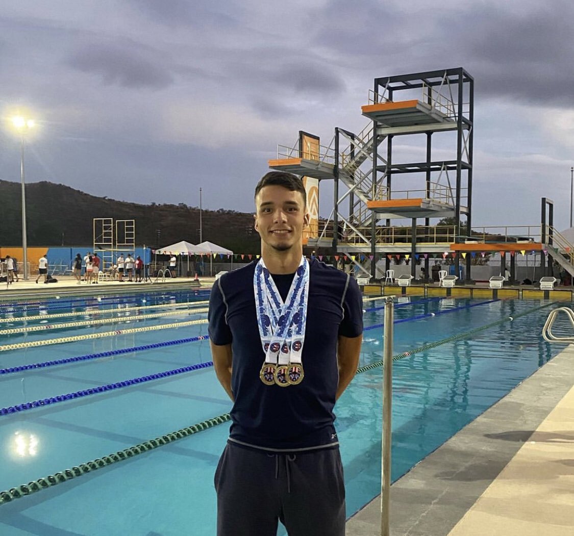 Nadador Julio Horrego, el abanderado de Honduras en los Juegos Olímpicos