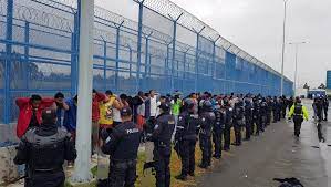 Gobierno de Ecuador declara en emergencia al sistema carcelario