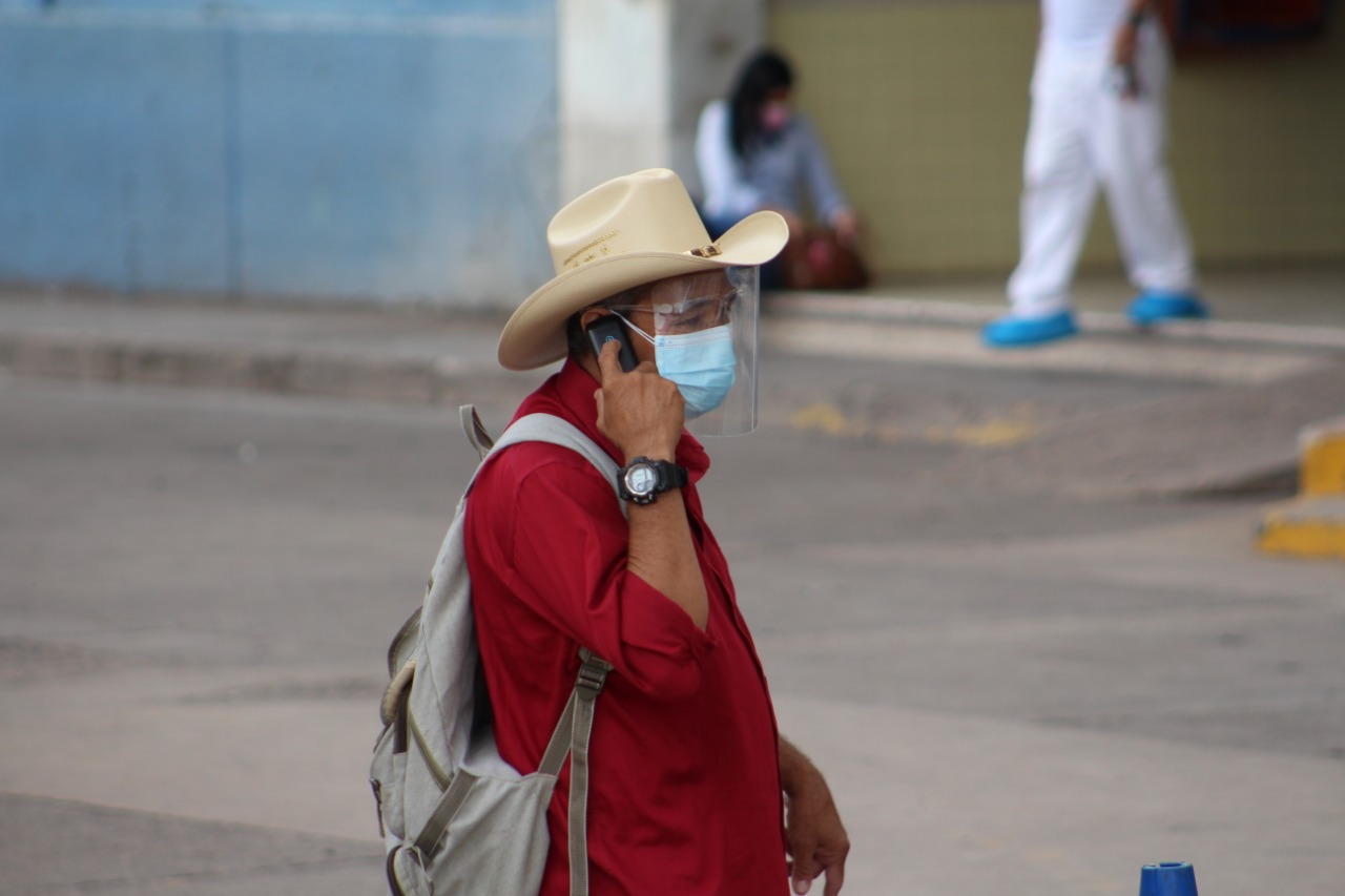 Falsa confianza y calma en la pandemia amedrenta a médicos hondureños