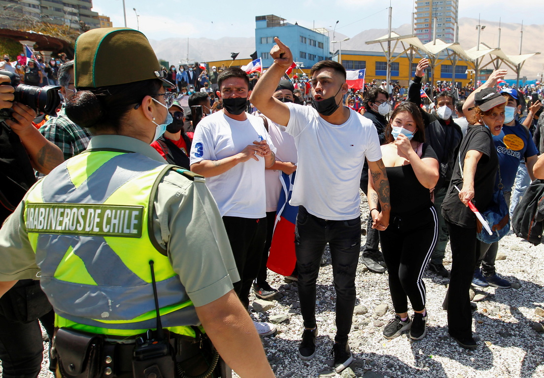 Vicepresidenta venezolana exigió a Chile respetar la integridad física de sus migrantes