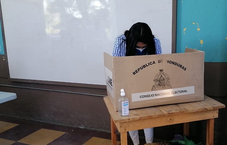 Unos 800 mil jóvenes podrían definir las próximas elecciones en Honduras