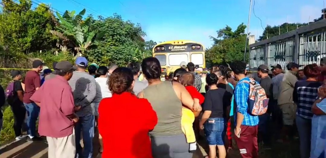 Tres muertos y varios heridos deja asalto en autobús en Siguatepeque