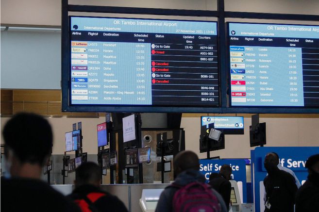 A pesar de ómicron, EE.UU levantará las restricciones de viajes a África