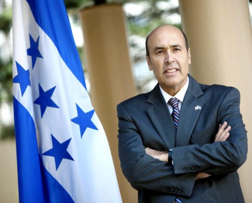 “Todos apostamos que el nuevo Gobierno brinde nuevas oportunidades”: Hugo Llorens