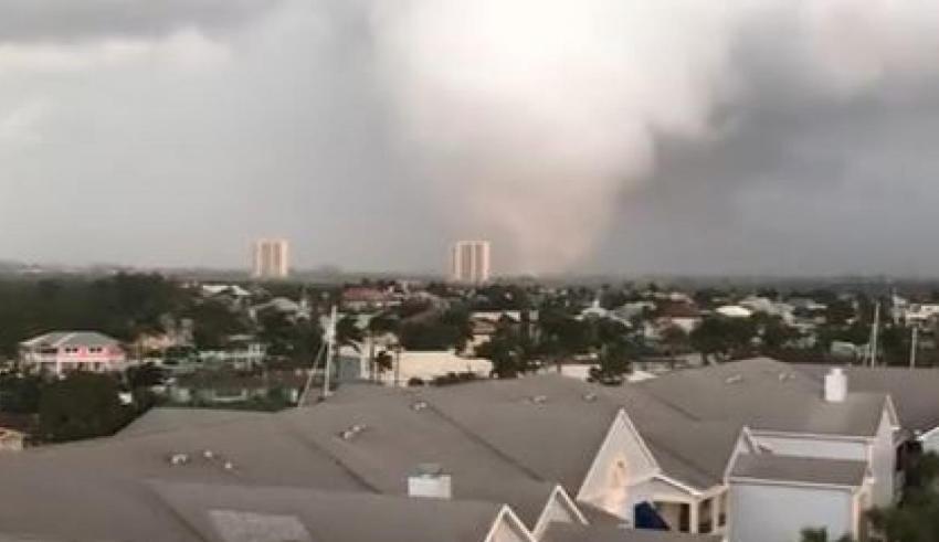Tornado en Florida destruye decenas de viviendas y deja numerosos heridos