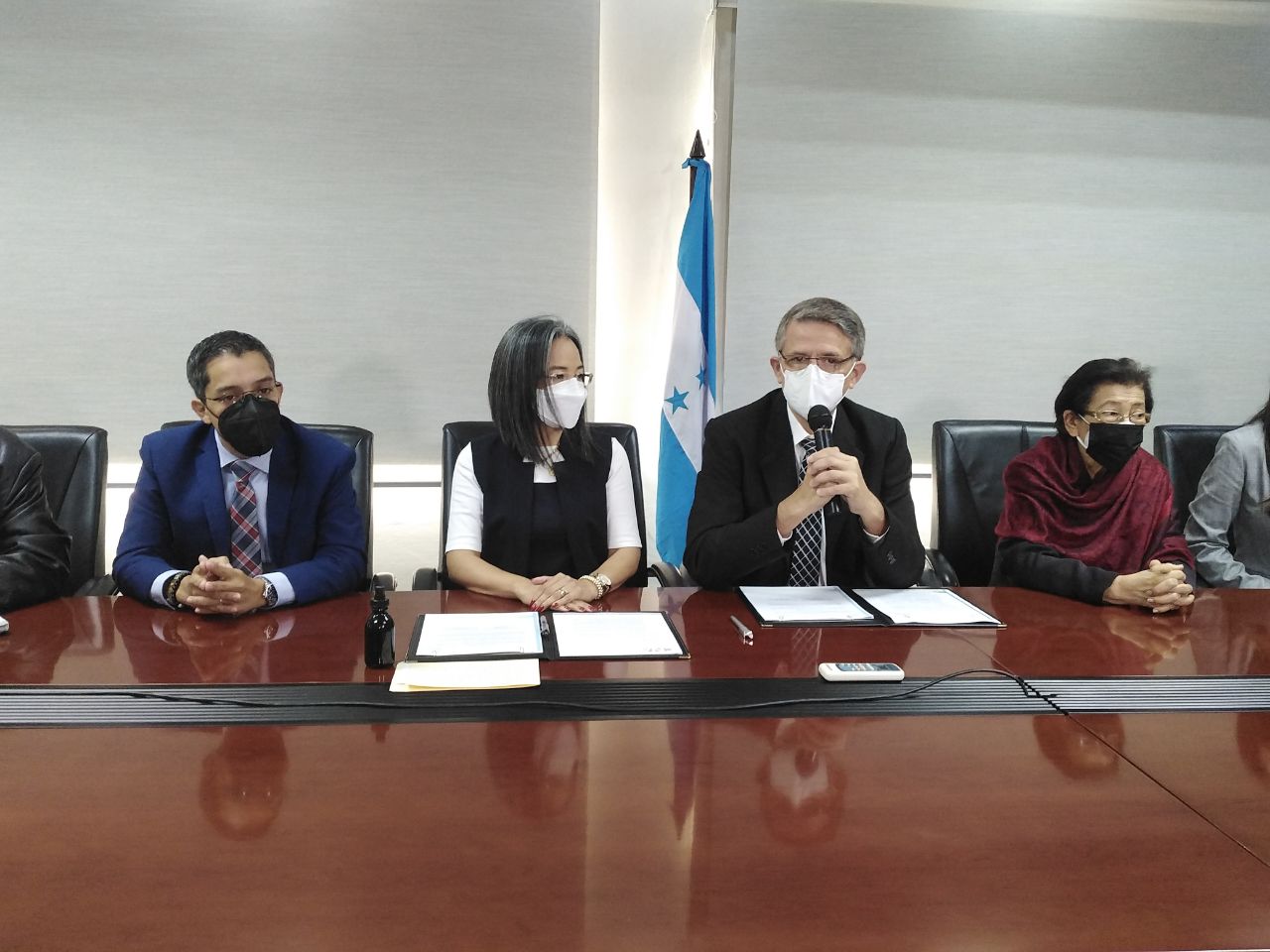 CNA firma convenio de cooperación técnica con la secretaria de Salud