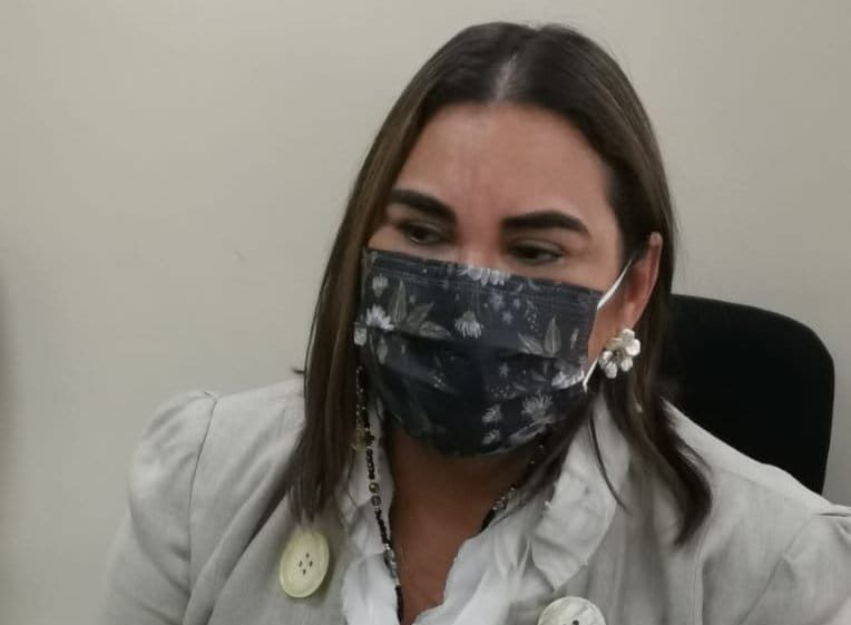 Exprimera dama Rosa Elena de Lobo es dada de alta y vuelve a la cárcel