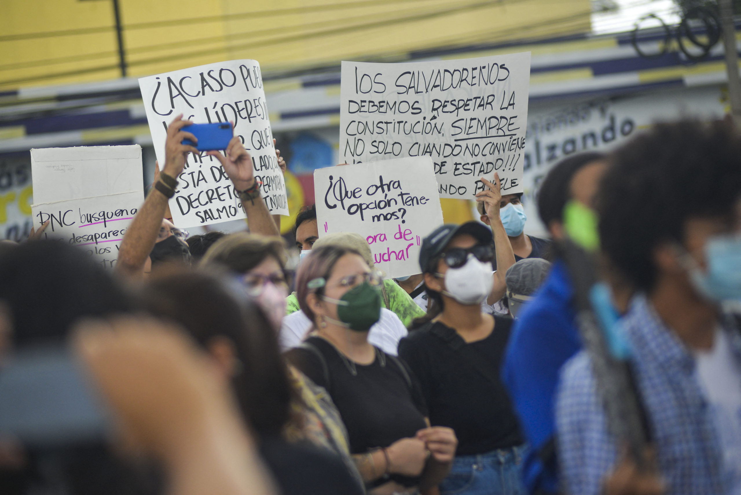 Denuncian en El Salvador violaciones a derechos humanos
