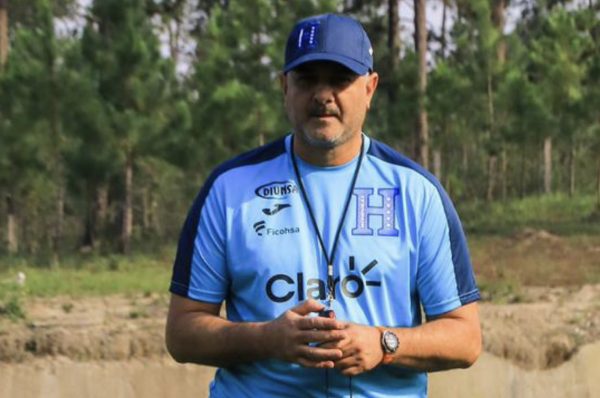 Diego Vásquez alargará su cargo como técnico de la “H” si obtiene resultados positivos
