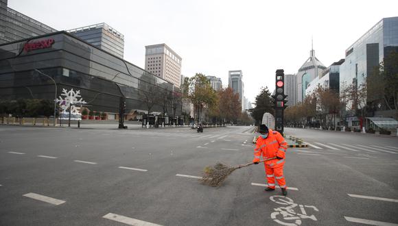 Nueva ola de contagios de Covid y varias restricciones vacían las calles de Beijing