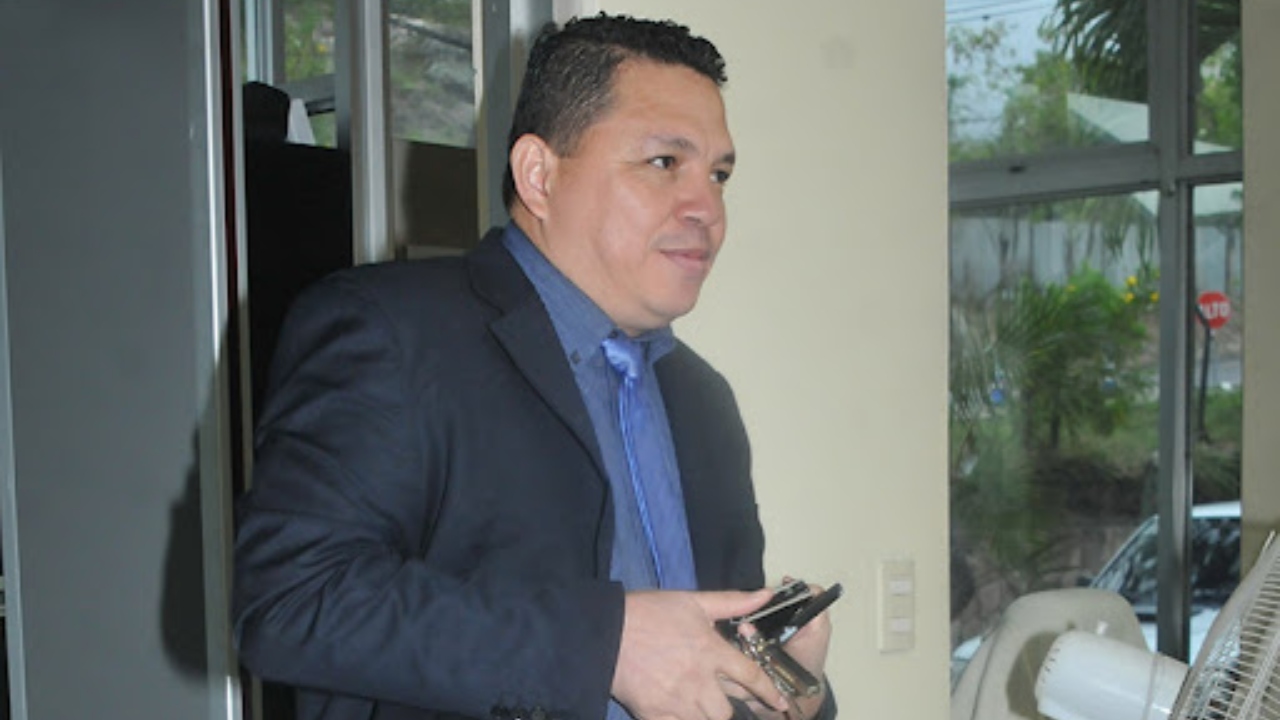 Involucrados en corrupción estarían “temiendo” a que se fortalezca la Uferco, señala fiscal Santos
