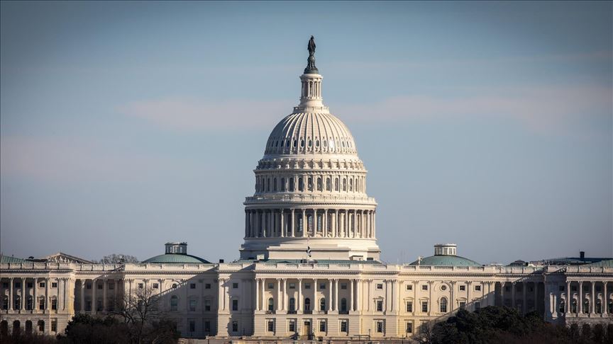 El Senado de EE.UU. vota por un paquete de ayuda de 40.000 millones de dólares a Ucrania