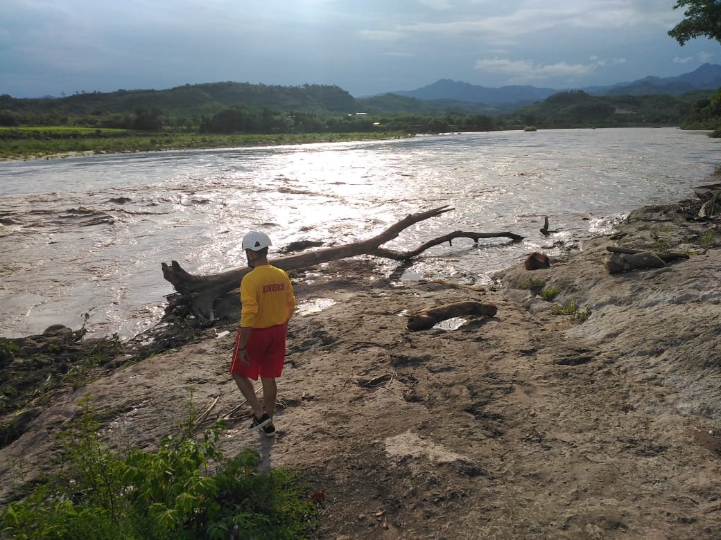 Ríos del Valle de Sula podrían desbordarse en cualquier momento y amenazan a pobladores
