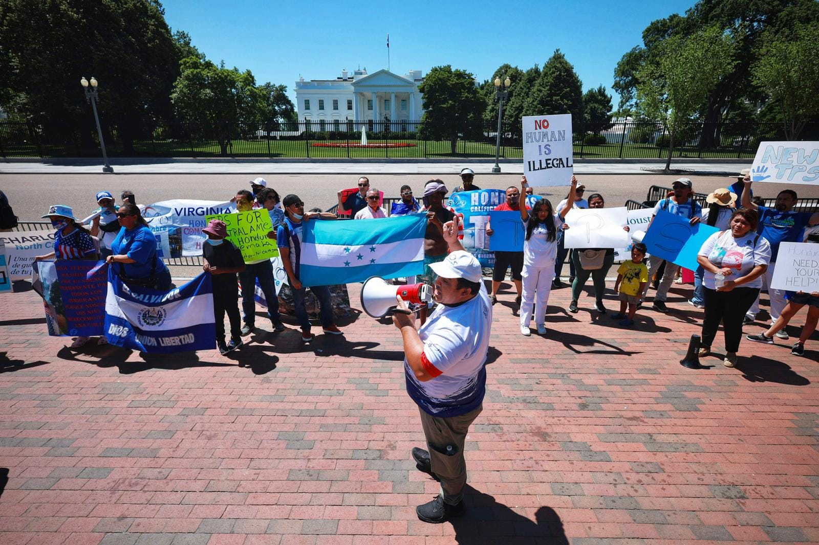Compatriotas denuncian que EEUU niega asilo a hondureños por discriminación