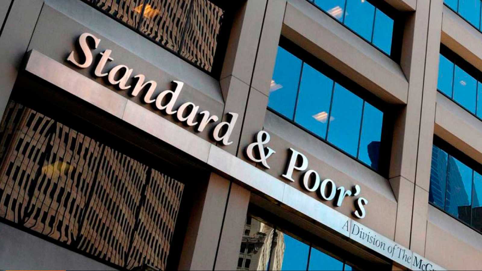 S&P mantiene calificación crediticia de Honduras, pero la perspectiva pasó de estable a negativa