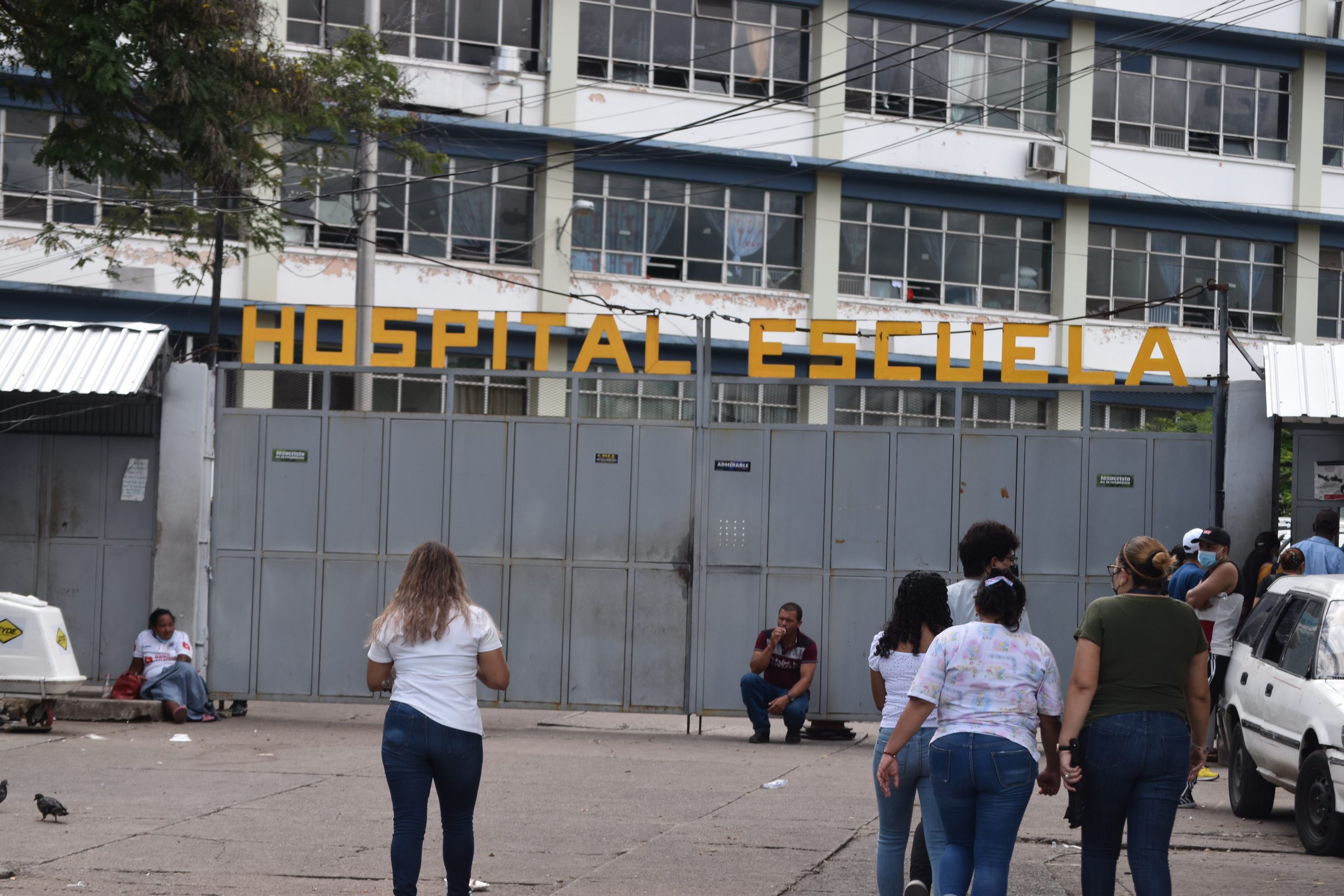 Al menos nueve pacientes ingresados por Covid-19 reporta el Hospital Escuela