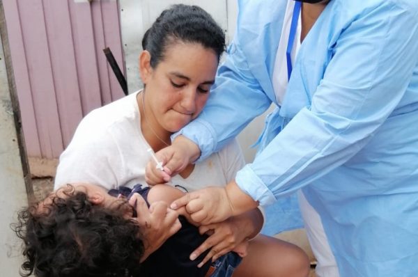 Salud amplia hasta el 31 de octubre la vacunación contra el sarampión, rubeola y poliomielitis