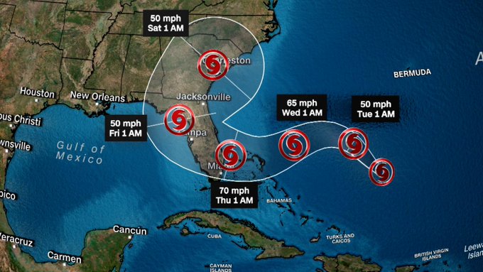 La tormenta Nicole podría convertirse en huracán rumbo a Florida