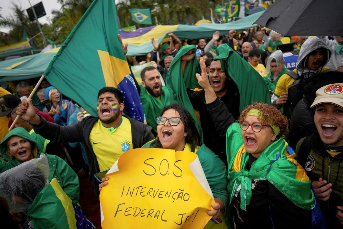 El TSE de Brasil advirtió que se castigará a quienes nieguen de manera “criminal” el resultado