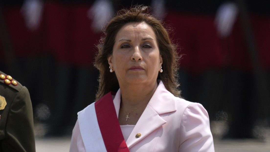 La nueva presidenta de Perú no descarta convocar elecciones anticipadas