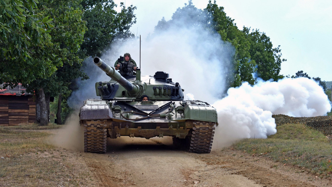 Presidente serbio ordena poner al Ejército en un alto grado de preparación para el combate
