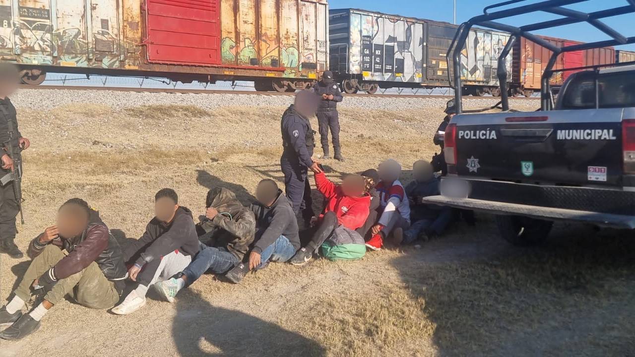 Unos 48 hondureños fueron bajados del ferrocarril en Puebla cuando pretendían llegar a la frontera