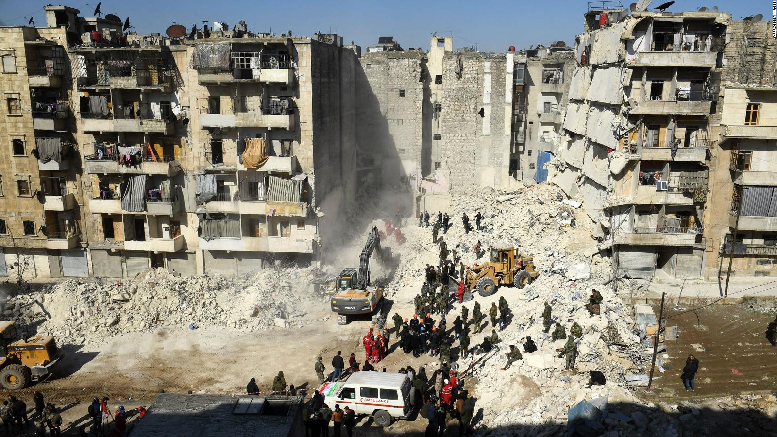 Cifra de muertos tras el poderoso terremoto que golpeó Turquía y Siria ascendió a más de 22.000