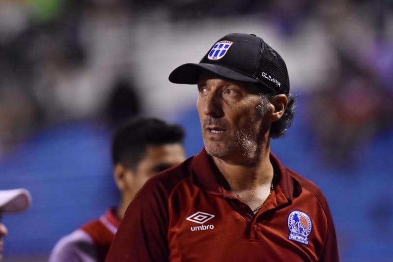 Troglio podría dejar nuevamente al Olimpia tras interés del Independiente de Argentina