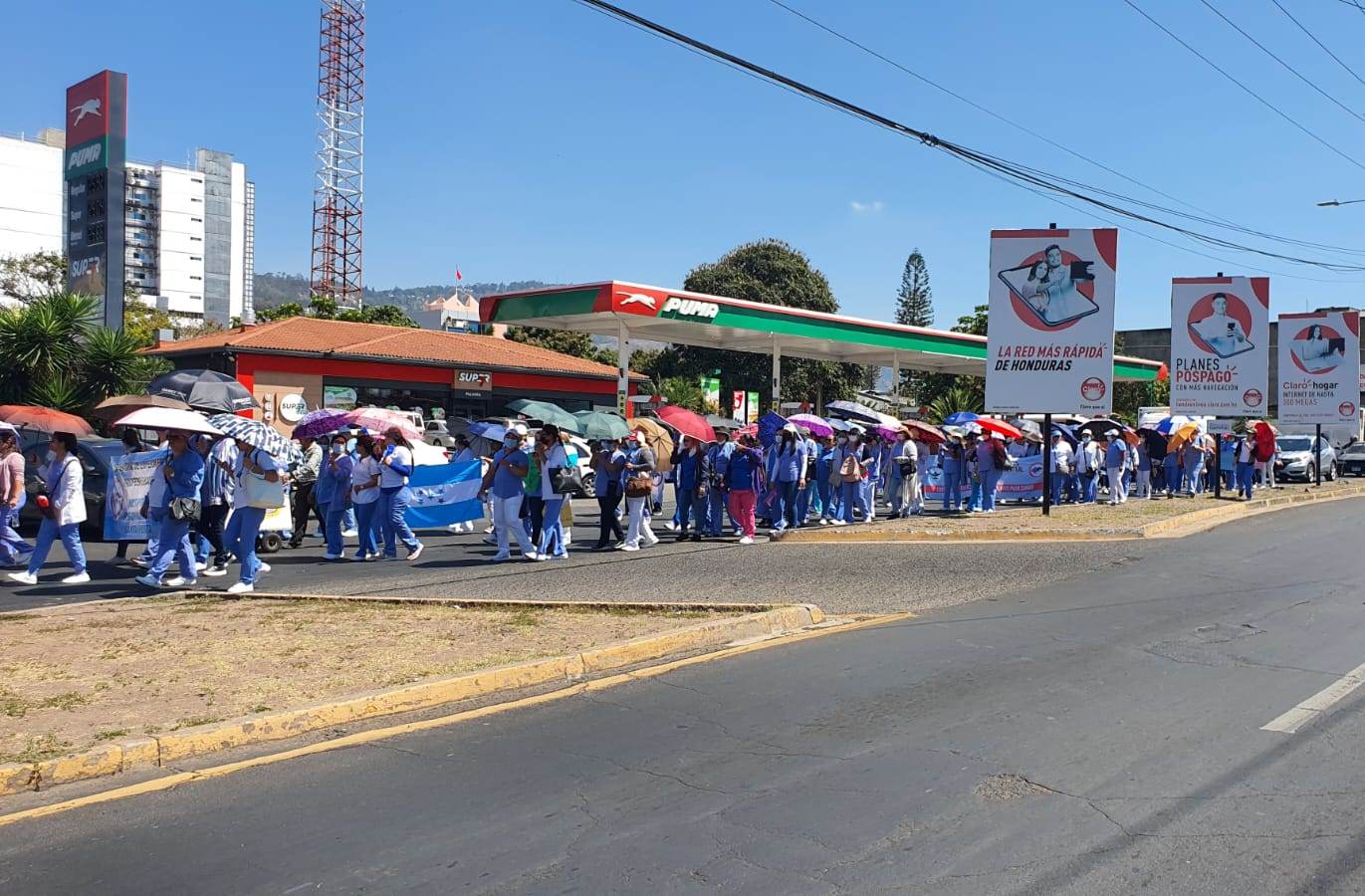 Profesionales de enfermería protestan por cuarto día y concentran acciones en la capital