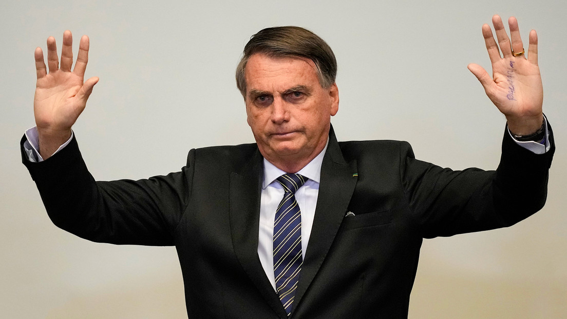Tribunal de Brasil ordena que Bolsonaro declare ante la Policía por el asalto a los tres poderes
