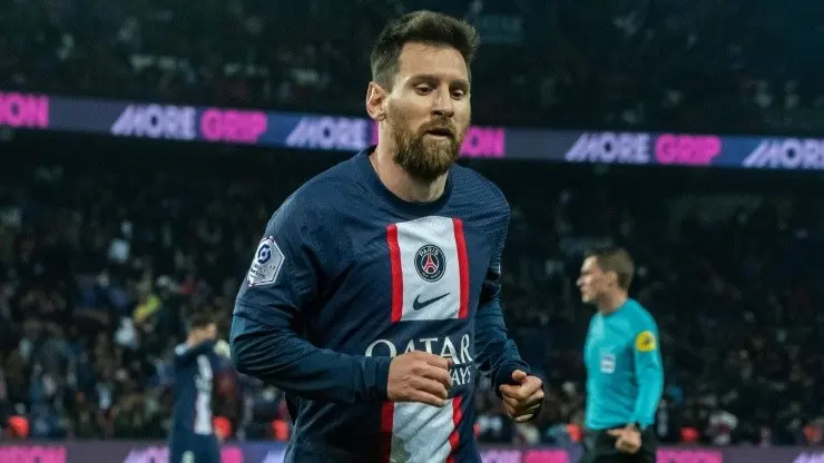 Messi empieza a alejarse de París y a aproximarse a Barcelona