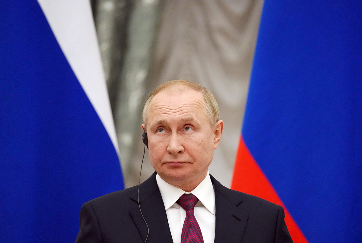 EEUU lanza la mayor ola de sanciones contra Rusia para minar su infraestructura financiera