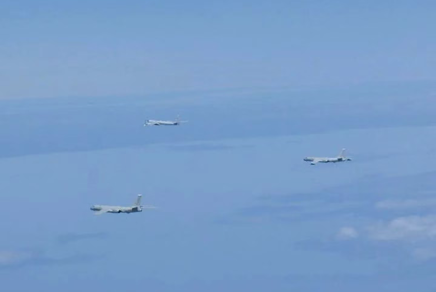 Corea del Sur denunció irrupción de ocho aviones militares chinos y rusos en su espacio aéreo 
