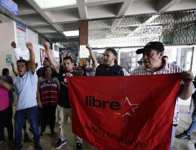 Tomas por colectivos de Libre en Región Metropolitana de Salud ascienden a 14 días