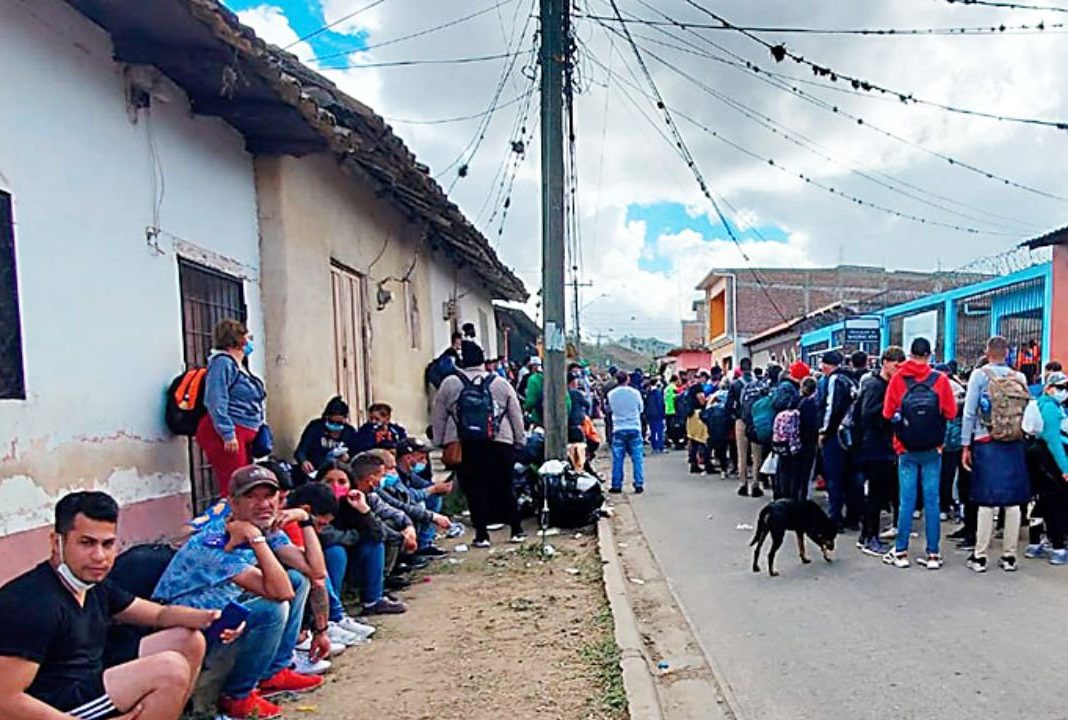 Red Humanitaria de Honduras llama a fortalecer la acción en favor de migrantes en tránsito