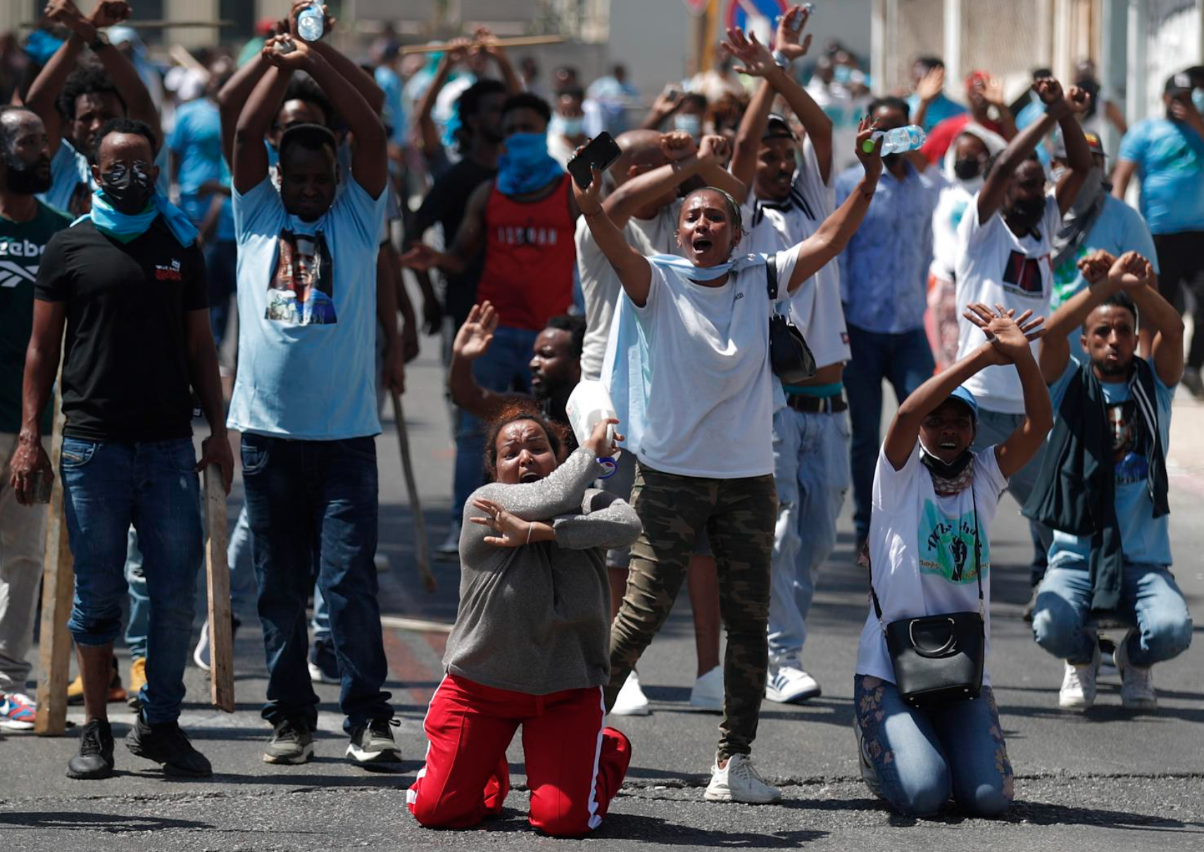 Enfrentamientos entre eritreos dejan 114 heridos en Israel 