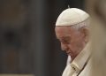 El papa Francisco dice “que aún no está bien” y canceló su viaje a Dubái 